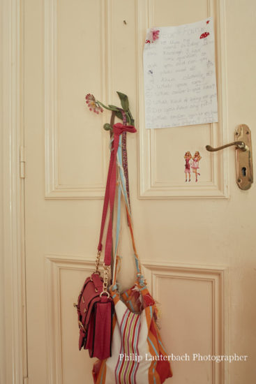 Kids bedroom door detail handbag